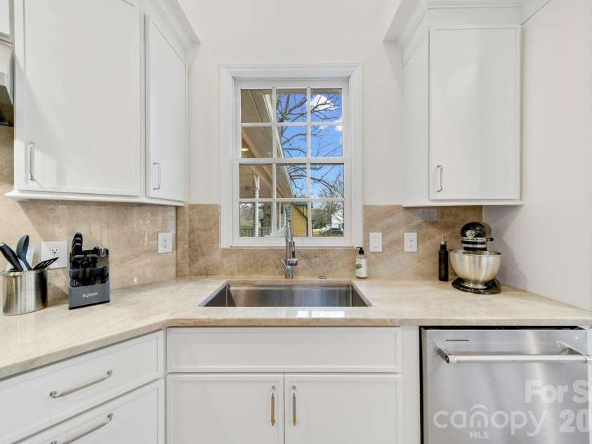 2721 Tara Drive, Monroe, NC 28112.  MLS# CAR4336627, YatesRealty ID 20331. 