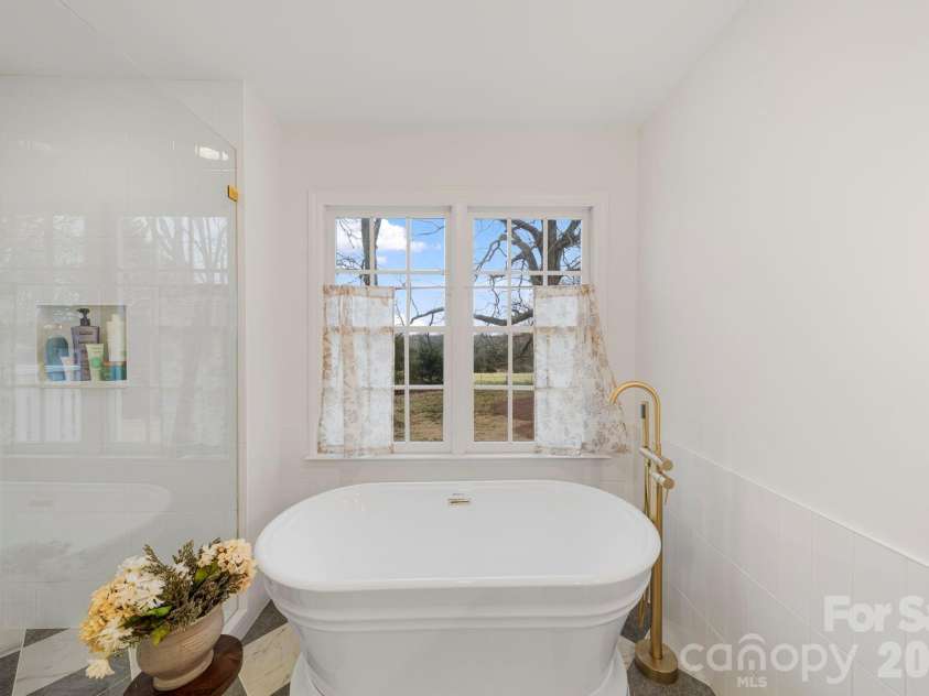 2721 Tara Drive, Monroe, NC 28112.  MLS# CAR4336627, YatesRealty ID 20331. 