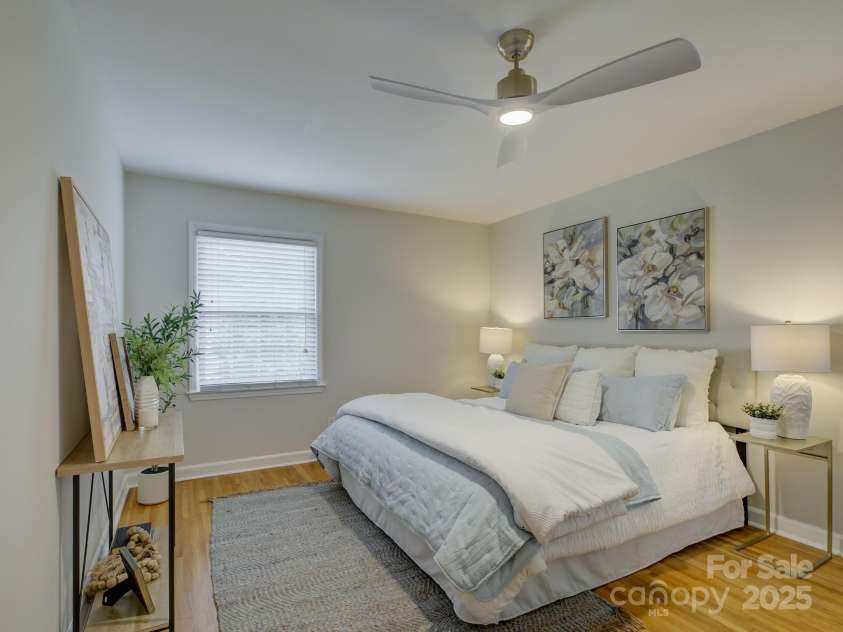 6116 Springhouse Lane, Charlotte, NC 28211.  MLS# CAR4263300, YatesRealty ID 20335. Welcome to 6116 Springhouse Lane!