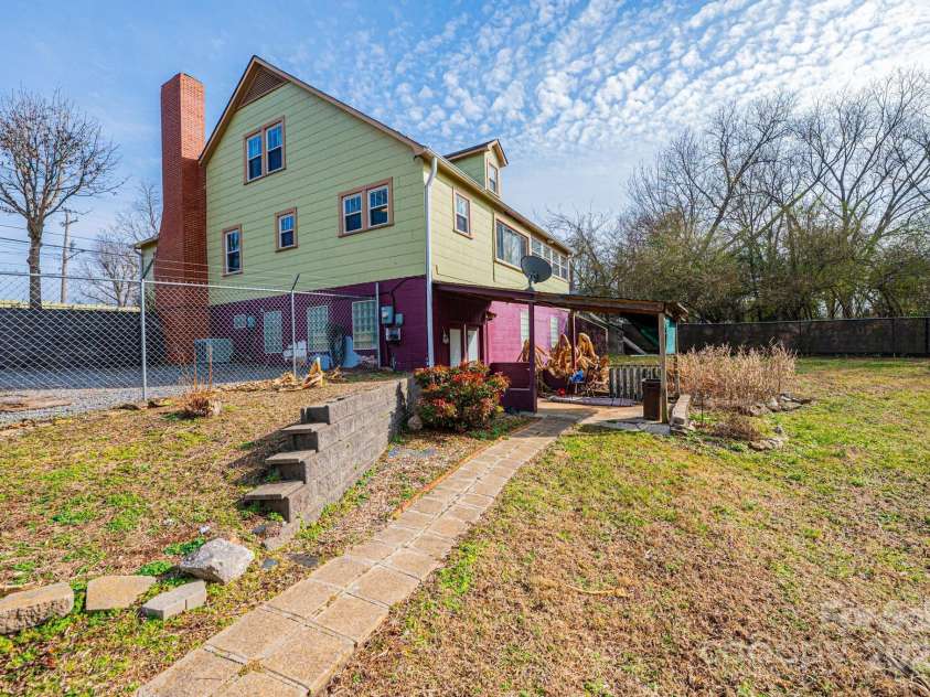 55 Duke Street, Granite Falls, NC 28645.  MLS# CAR4223917, YatesRealty ID 20336. 