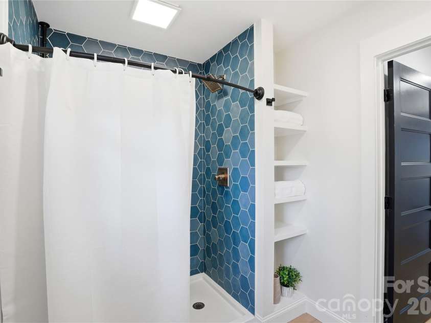 7172 Old Plank Road, Stanley, NC 28164.  MLS# CAR4332507, YatesRealty ID 20336. 