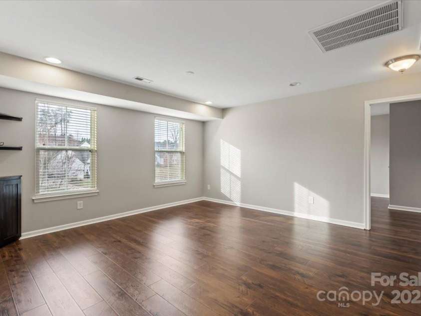 4095 Harmattan Drive, Denver, NC 28037.  MLS# CAR4259447, YatesRealty ID 20338. 