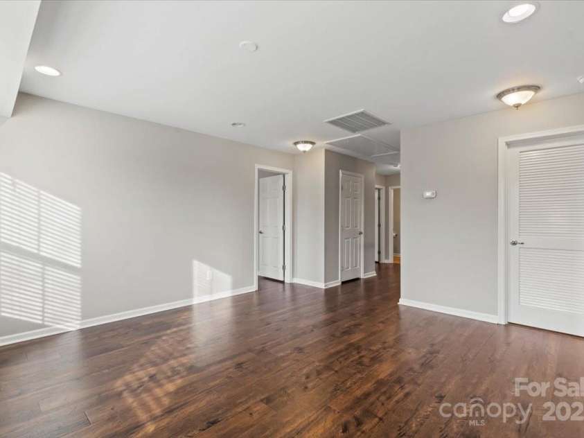 4095 Harmattan Drive, Denver, NC 28037.  MLS# CAR4259447, YatesRealty ID 20338. 