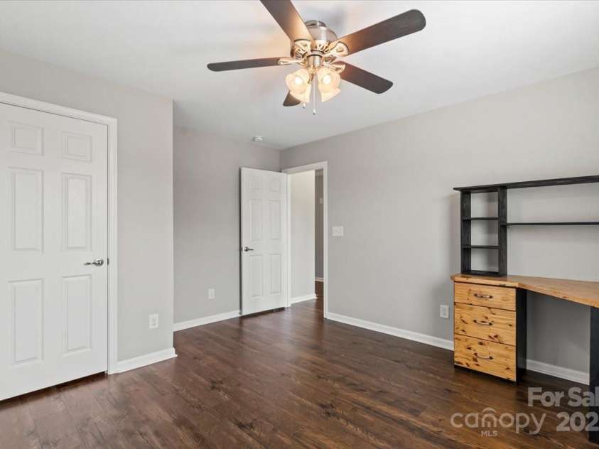 4095 Harmattan Drive, Denver, NC 28037.  MLS# CAR4259447, YatesRealty ID 20338. 