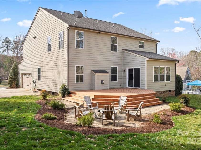 4095 Harmattan Drive, Denver, NC 28037.  MLS# CAR4259447, YatesRealty ID 20338. 