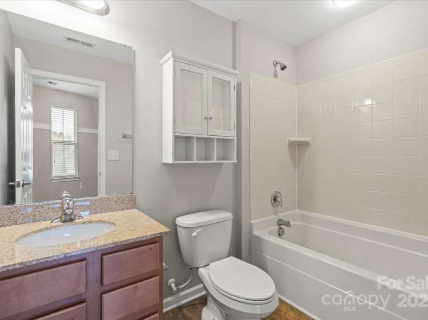 4095 Harmattan Drive, Denver, NC 28037.  MLS# CAR4259447, YatesRealty ID 20338. 