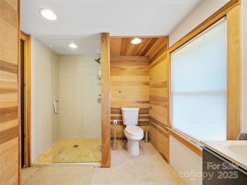 9065 NC 63 Highway, Leicester, NC 28748.  MLS# CAR4286038, YatesRealty ID 2034. Full Bathroom Upstairs