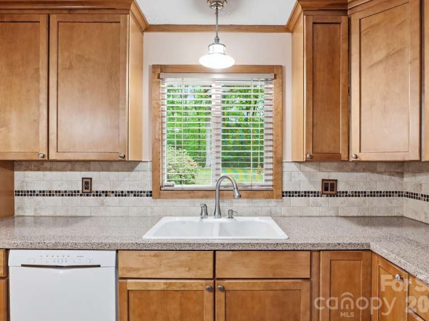 3330 Penshurst Road, Rock Hill, SC 29730.  MLS# CAR4365986, YatesRealty ID 20340. 