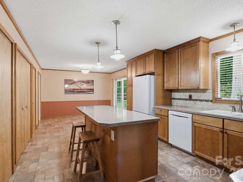 3330 Penshurst Road, Rock Hill, SC 29730.  MLS# CAR4365986, YatesRealty ID 20340. 