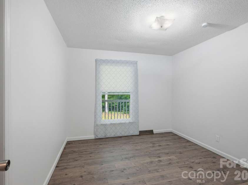 3330 Penshurst Road, Rock Hill, SC 29730.  MLS# CAR4365986, YatesRealty ID 20340. 