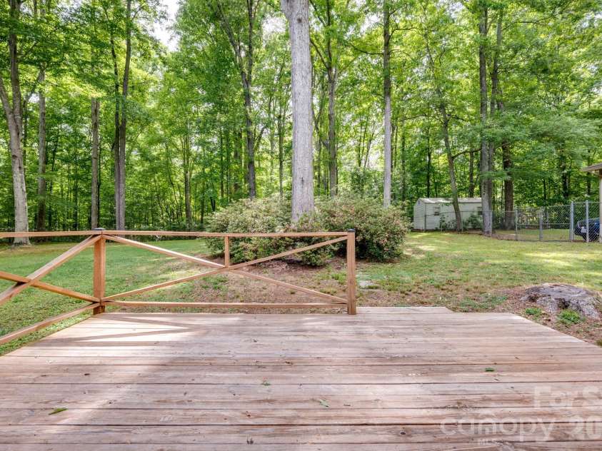 3330 Penshurst Road, Rock Hill, SC 29730.  MLS# CAR4365986, YatesRealty ID 20340. 