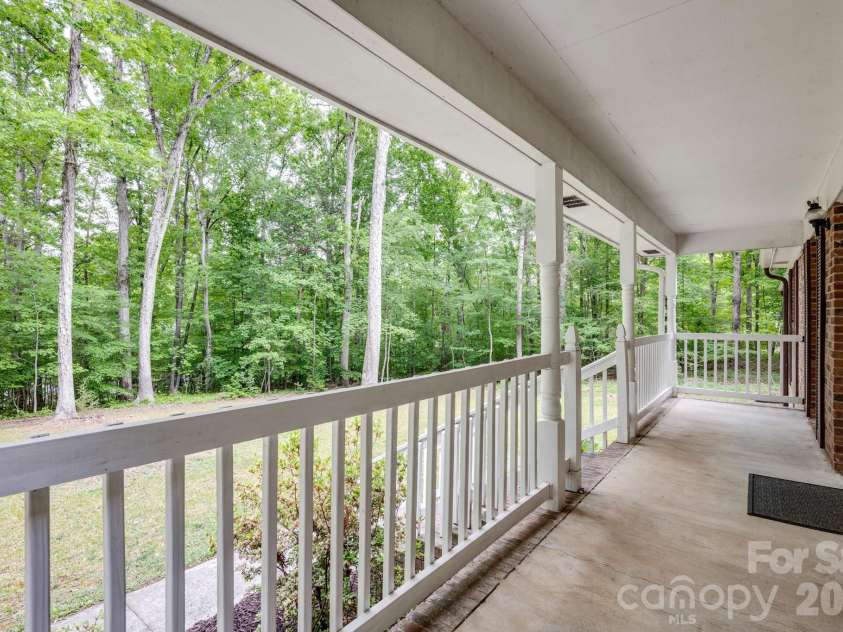 3330 Penshurst Road, Rock Hill, SC 29730.  MLS# CAR4365986, YatesRealty ID 20340. 