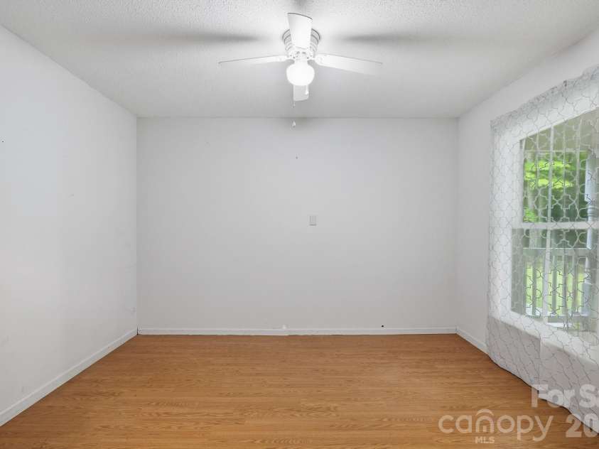 3330 Penshurst Road, Rock Hill, SC 29730.  MLS# CAR4365986, YatesRealty ID 20340. 