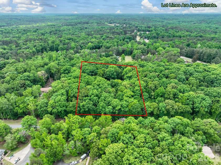3330 Penshurst Road, Rock Hill, SC 29730.  MLS# CAR4365986, YatesRealty ID 20340. 