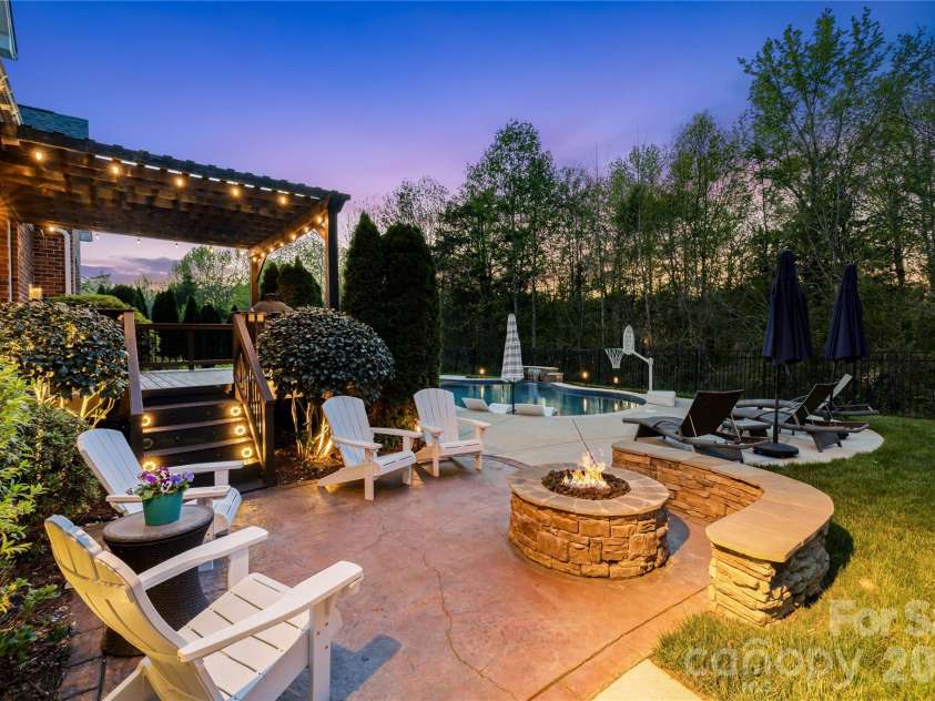 8416 Fairgreen Avenue, Waxhaw, NC 28173.  MLS# CAR4367125, YatesRealty ID 20341. Night view