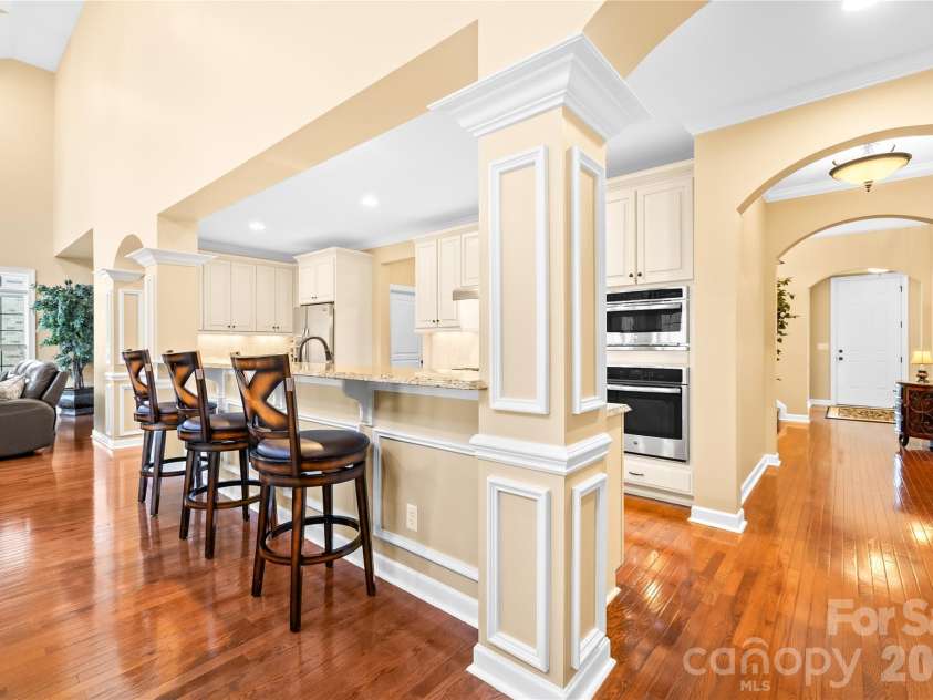 8416 Fairgreen Avenue, Waxhaw, NC 28173.  MLS# CAR4367125, YatesRealty ID 20341. Perfect spot for entertaining