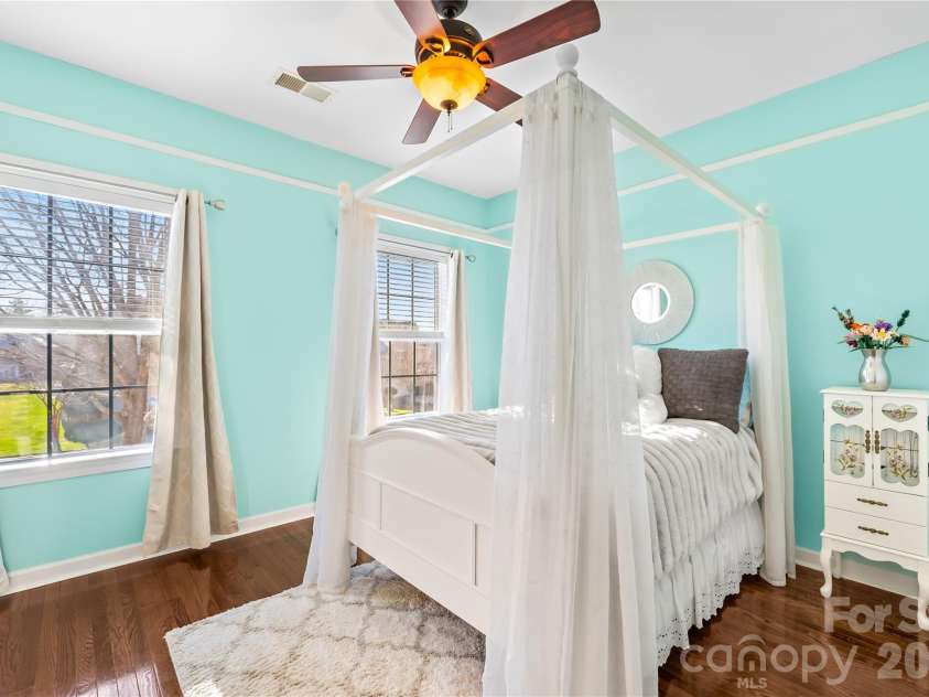 8416 Fairgreen Avenue, Waxhaw, NC 28173.  MLS# CAR4367125, YatesRealty ID 20341. Secondary bedroom