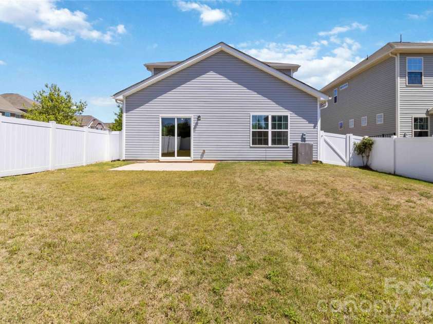 1016 Loggerhead Drive, Lancaster, SC 29720.  MLS# CAR4363202, YatesRealty ID 20342. 