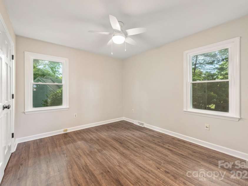 3101 Willowbrae Road, Charlotte, NC 28226.  MLS# CAR4256268, YatesRealty ID 20342. 