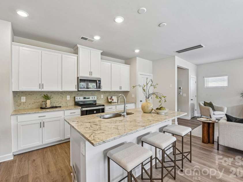 205 Alden Court, Shelby, NC 28152.  MLS# CAR4396757, YatesRealty ID 20343. 