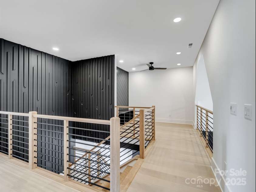 733 Barbary Place, Lincolnton, NC 28092.  MLS# CAR4232580, YatesRealty ID 20343. 