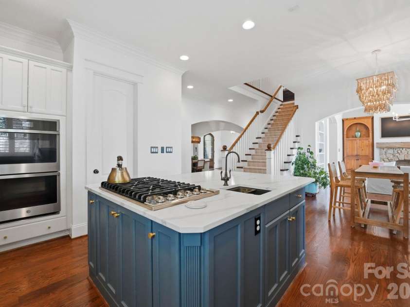 3900 Channel Pointe Lane, Denver, NC 28037.  MLS# CAR4375106, YatesRealty ID 20346. 