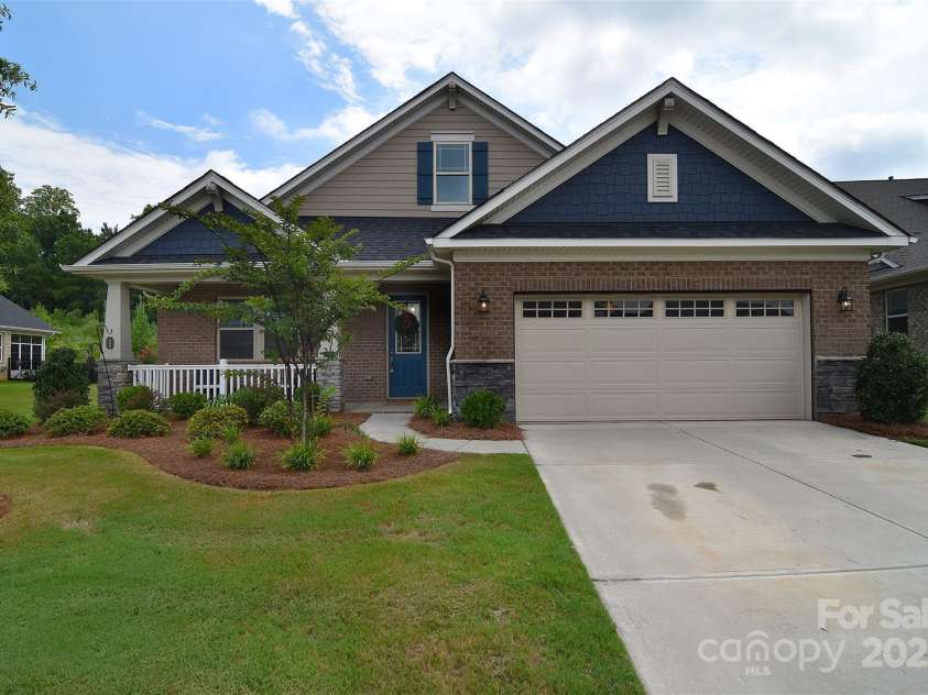 9432 Liberty Hill Drive, Mint Hill, NC 28227.  MLS# CAR4287327, YatesRealty ID 20346. 