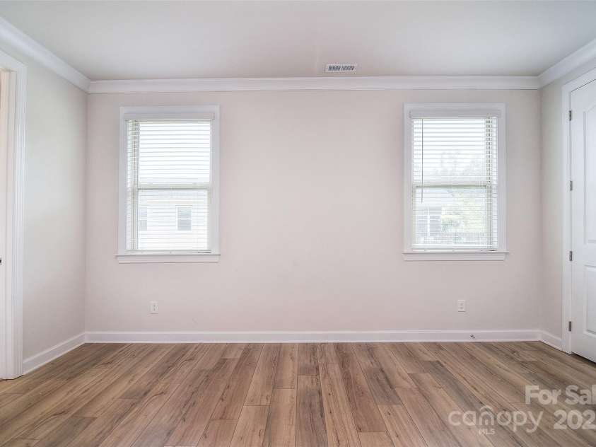 9432 Liberty Hill Drive, Mint Hill, NC 28227.  MLS# CAR4287327, YatesRealty ID 20346. 