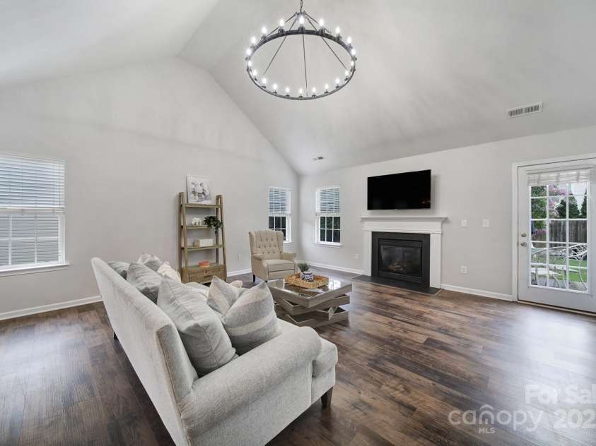 3908 Parkers Ferry Road, Fort Mill, SC 29715.  MLS# CAR4271101, YatesRealty ID 20348. 