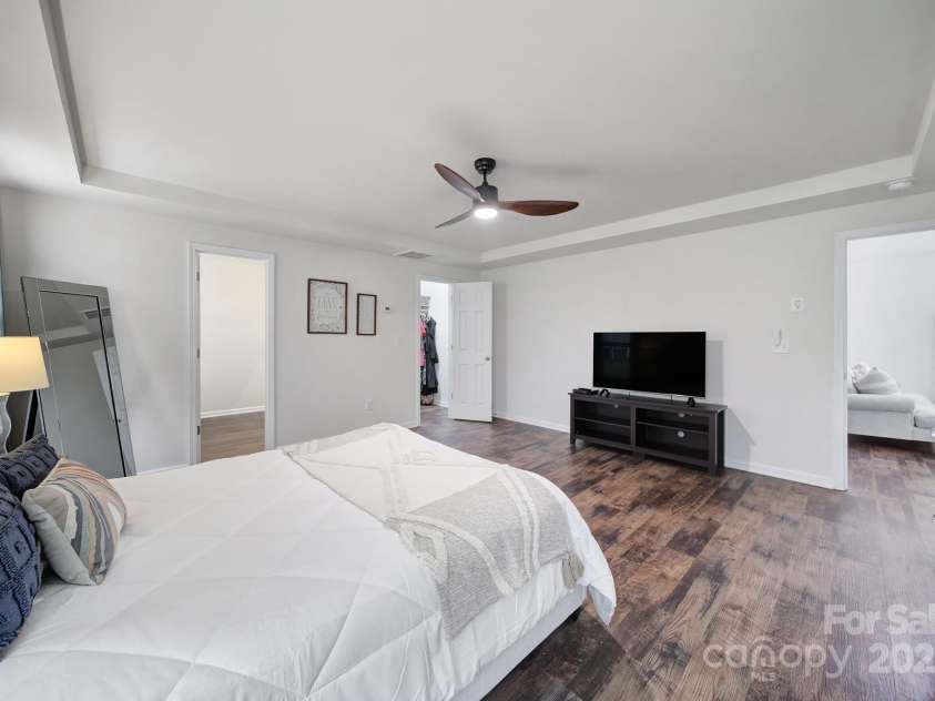 3908 Parkers Ferry Road, Fort Mill, SC 29715.  MLS# CAR4271101, YatesRealty ID 20348. 