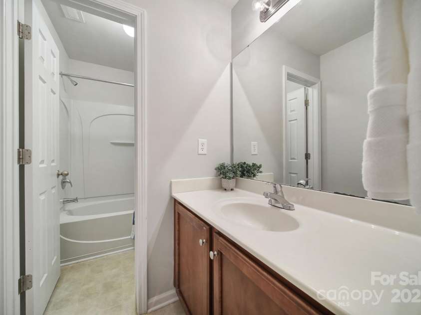 3908 Parkers Ferry Road, Fort Mill, SC 29715.  MLS# CAR4271101, YatesRealty ID 20348. 