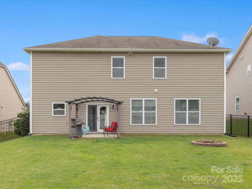 1810 Kerwick Court, Lancaster, SC 29720.  MLS# CAR4263798, YatesRealty ID 20349. 