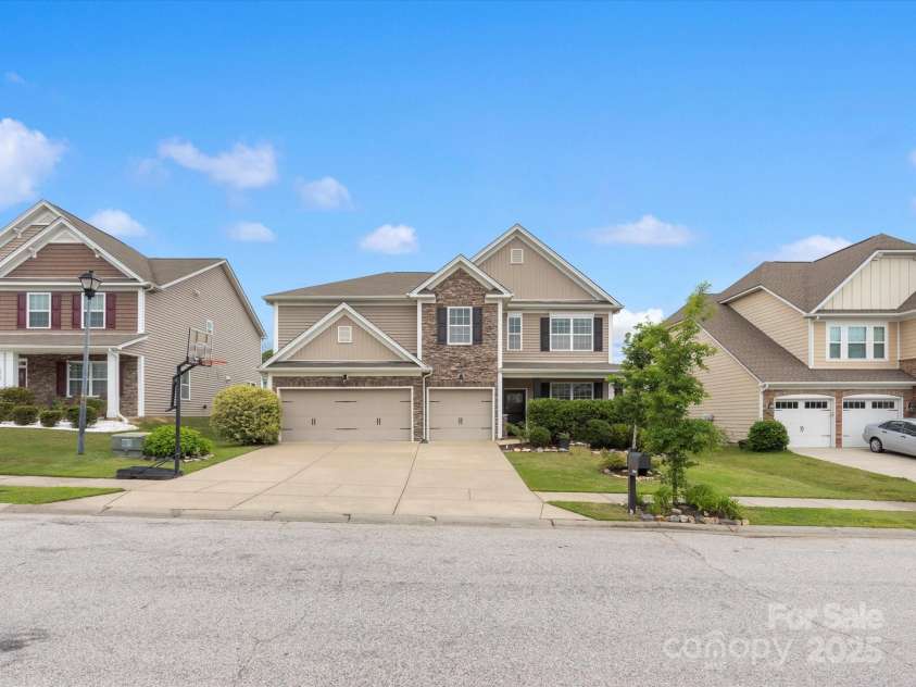 1810 Kerwick Court, Lancaster, SC 29720.  MLS# CAR4263798, YatesRealty ID 20349. 