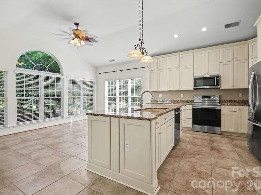 208 Riverfront Parkway, Mount Holly, NC 28120.  MLS# CAR4372990, YatesRealty ID 20349. 
