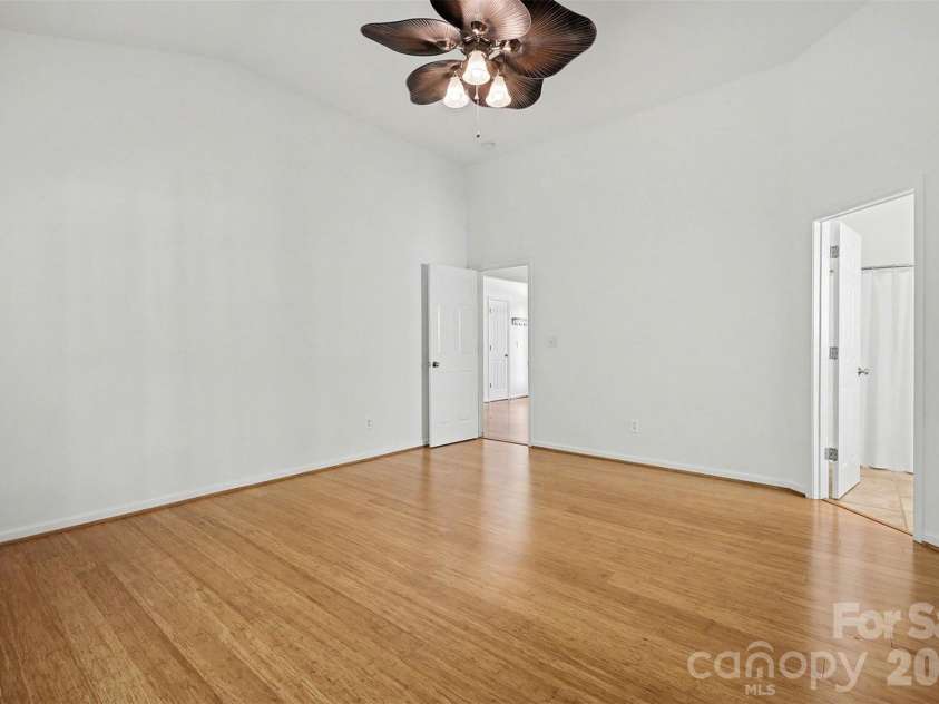 208 Riverfront Parkway, Mount Holly, NC 28120.  MLS# CAR4372990, YatesRealty ID 20349. 