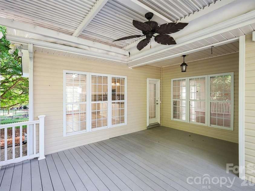 208 Riverfront Parkway, Mount Holly, NC 28120.  MLS# CAR4372990, YatesRealty ID 20349. 