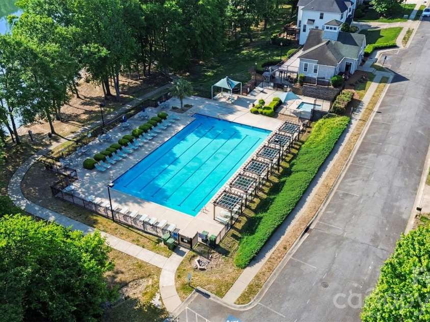 208 Riverfront Parkway, Mount Holly, NC 28120.  MLS# CAR4372990, YatesRealty ID 20349. 