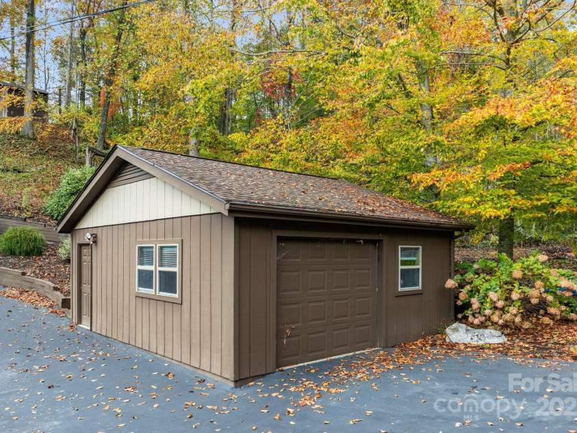 100 Beech Valley Estate, Weaverville, NC 28787.  MLS# CAR4321837, YatesRealty ID 2035. 