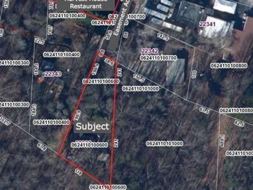 22339 Asheville Highway, Landrum, SC 29356.  MLS# CAR4221524, YatesRealty ID 2035. 