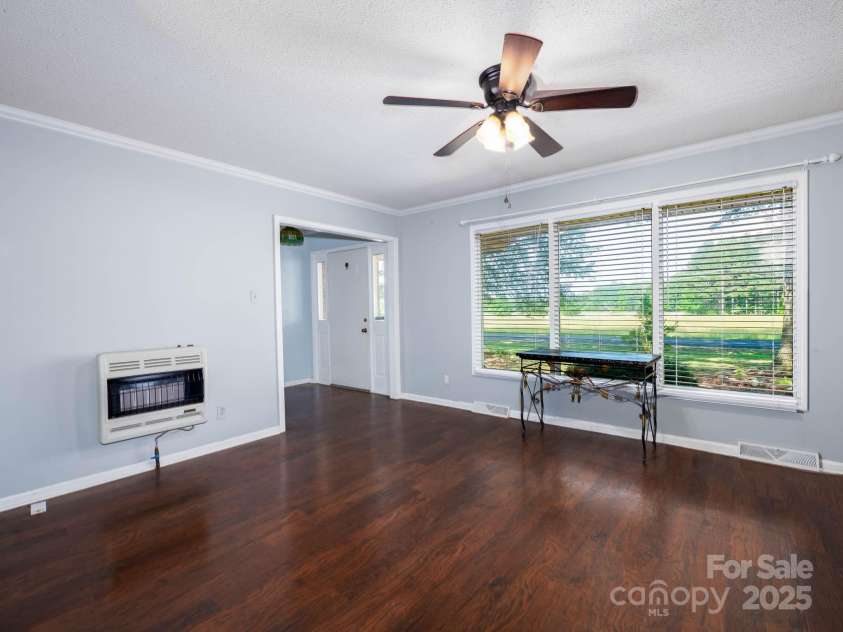 160 Eagle Drive, Salisbury, NC 28144.  MLS# CAR4259304, YatesRealty ID 20350. 