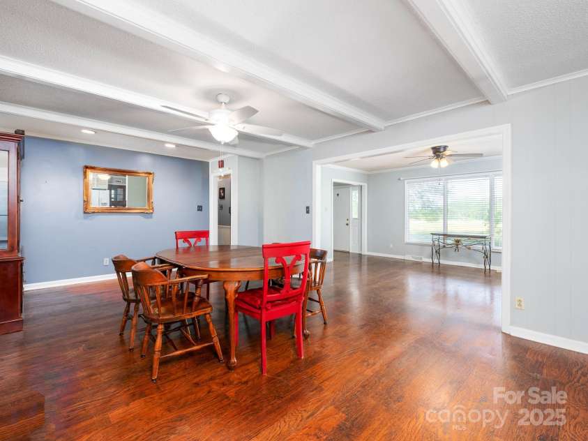 160 Eagle Drive, Salisbury, NC 28144.  MLS# CAR4259304, YatesRealty ID 20350. 