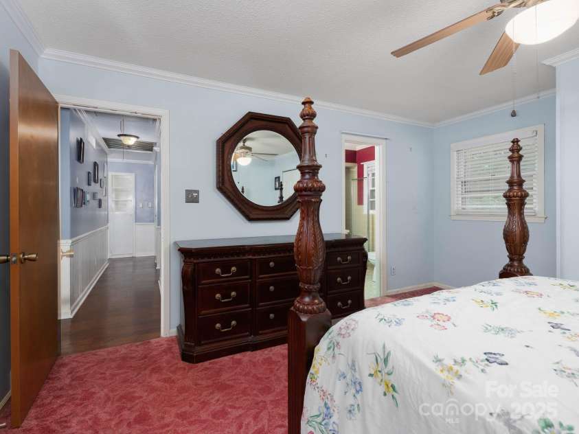 160 Eagle Drive, Salisbury, NC 28144.  MLS# CAR4259304, YatesRealty ID 20350. 