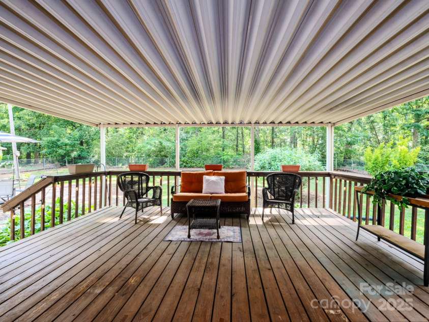 160 Eagle Drive, Salisbury, NC 28144.  MLS# CAR4259304, YatesRealty ID 20350. 