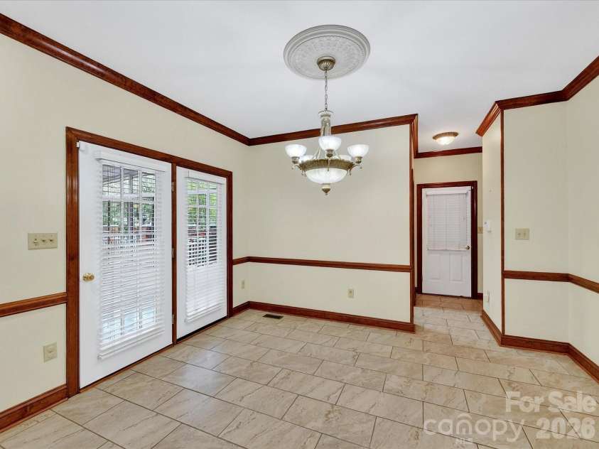 3100 Shady Grove Lane, Matthews, NC 28104.  MLS# CAR4355389, YatesRealty ID 20351. 