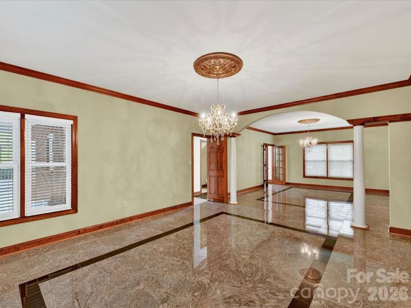 3100 Shady Grove Lane, Matthews, NC 28104.  MLS# CAR4355389, YatesRealty ID 20351. 