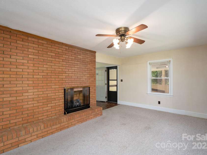 4022 Price Short Cut Road, Monroe, NC 28110.  MLS# CAR4271347, YatesRealty ID 20352. Living