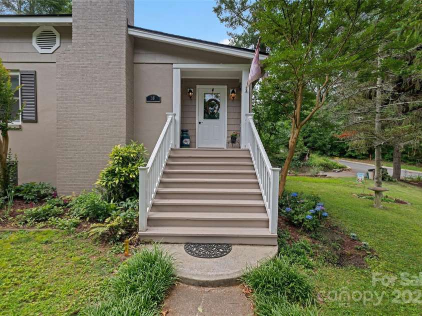 261 Forest Hill Drive, Asheville, NC 28803.  MLS# CAR4269408, YatesRealty ID 20353. Front steps welcome you in.