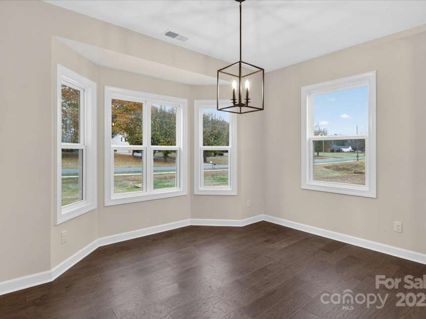 11020 Tyler Brook Lane, Mint Hill, NC 28227.  MLS# CAR4223643, YatesRealty ID 20354. Breakfast