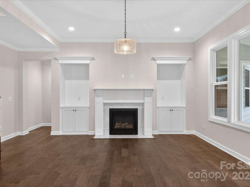 11020 Tyler Brook Lane, Mint Hill, NC 28227.  MLS# CAR4223643, YatesRealty ID 20354. Family Room