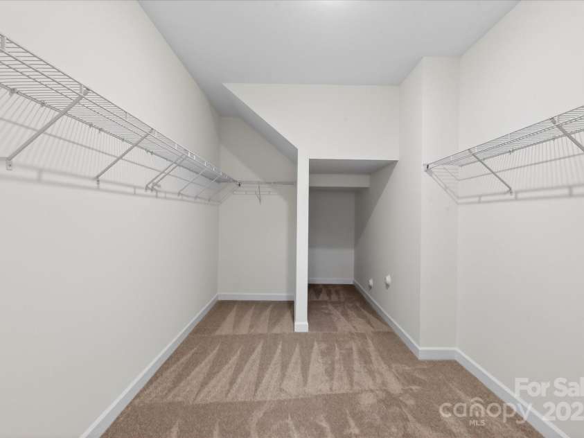 11020 Tyler Brook Lane, Mint Hill, NC 28227.  MLS# CAR4223643, YatesRealty ID 20354. Premier Closet